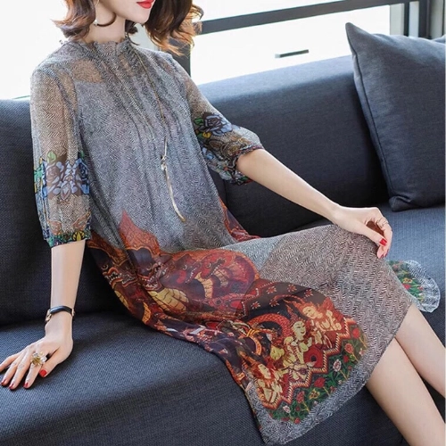 hướng dẫn chọn maxi trắng dự tiệc cùng depo
