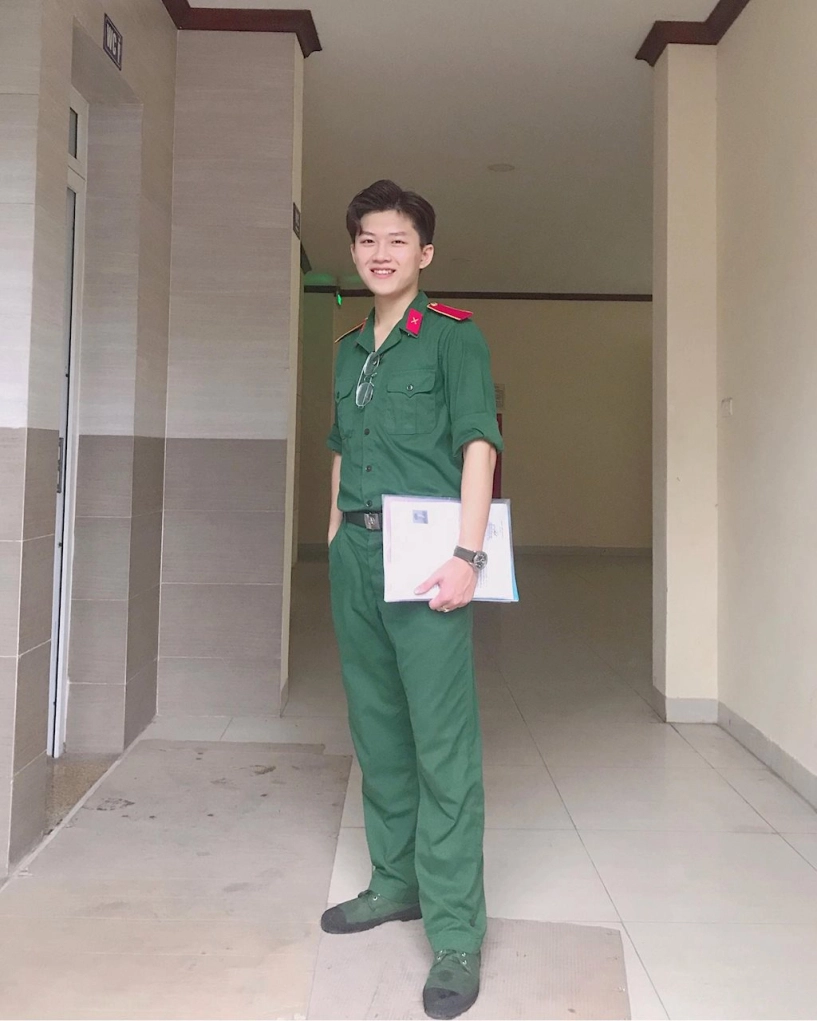 Mỹ nam đh văn hóa nghệ thuật quân đội thu hút chị em