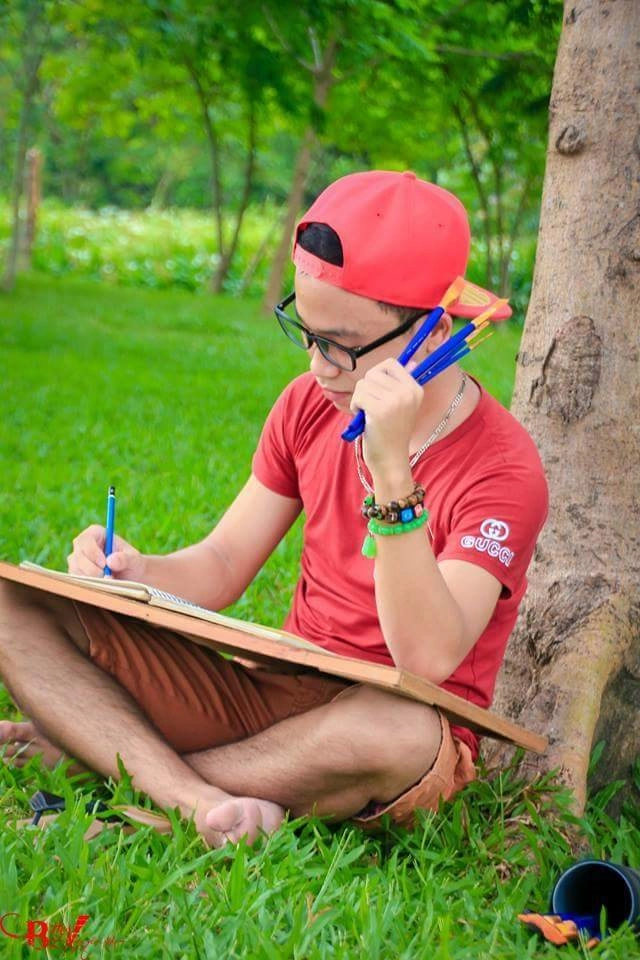 nam sinh hà tĩnh trổ tài vẽ tranh cực đỉnh