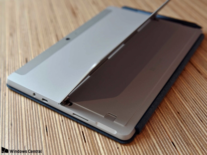 Ông lớn microsoft tung tablet surface mới