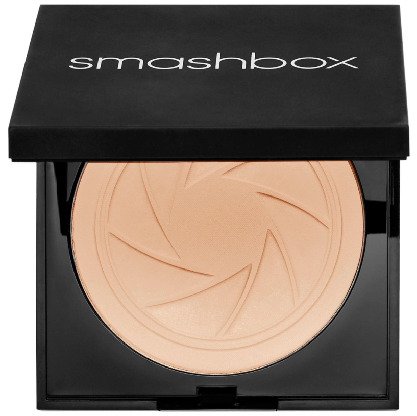 Phấn phủ cứu tinh cho lớp makeup nhờn dính cho chị em