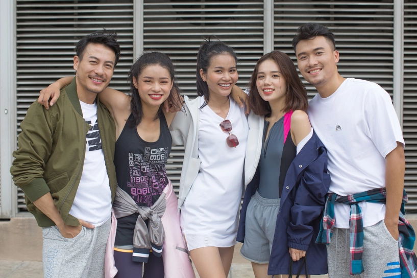 Thí sinh the face 2018 khoe loạt ảnh street style cực chất