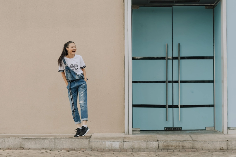 Thí sinh the face 2018 khoe loạt ảnh street style cực chất