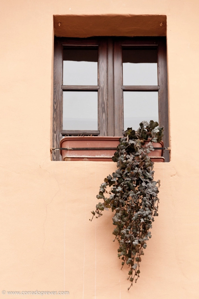 Thị trấn saluzzo nơi của những con đường lát sỏi