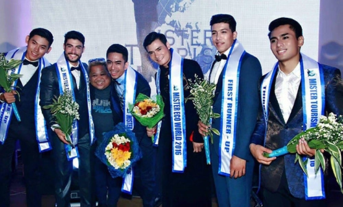 Việt giành giải cao nhất tại cuộc thi sắc đẹp quốc tế