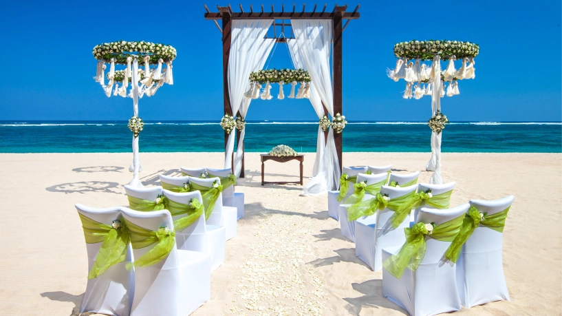 Vùng đất của những đám cưới cổ tích - bali