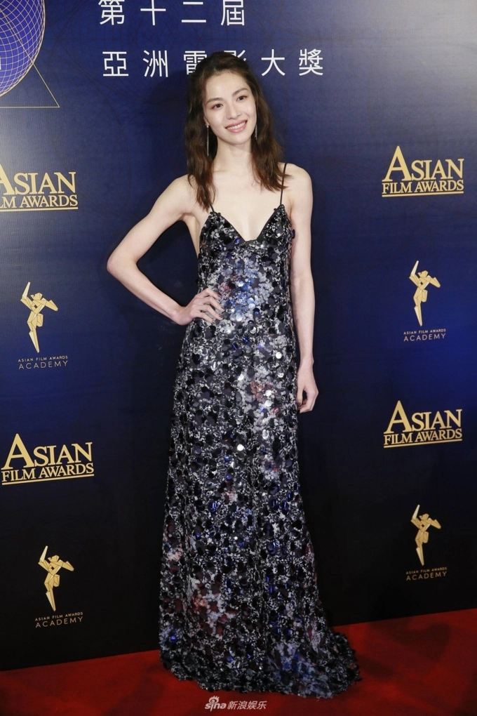 Yoona snsd vẫn lấn át mỹ nhân cbiz bằng vẻ đẹp nữ thần