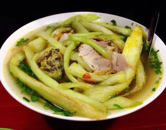 Đây là 3 quán bún mỳ ăn là nghiện đường bạch mai