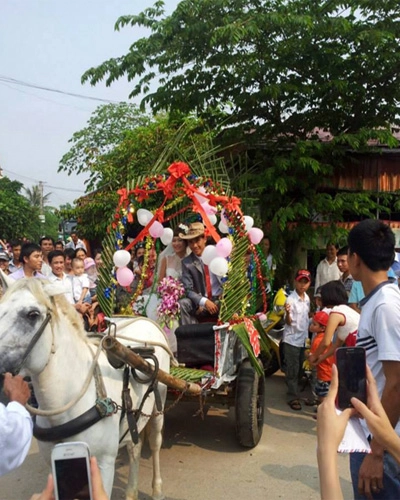 Đón dâu phải thế này mới chất