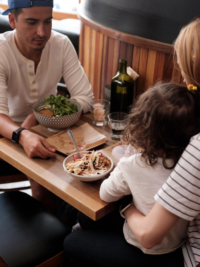 Mùa xuân montreal mùa bướm về đẹp như tranh