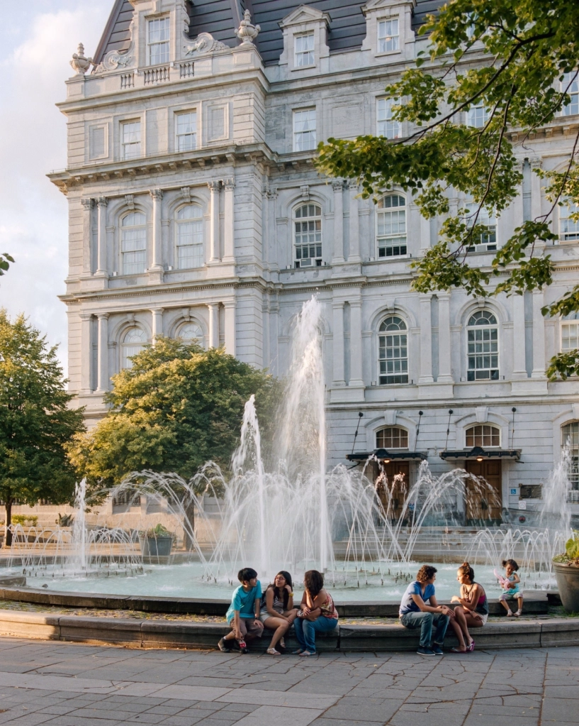 Mùa xuân montreal mùa bướm về đẹp như tranh