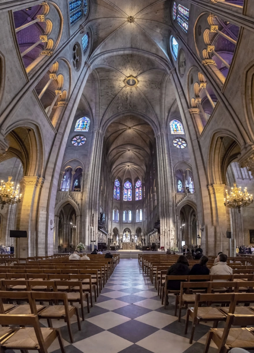 Paris - xứ sở của nhà thờ siêu lãng mạn