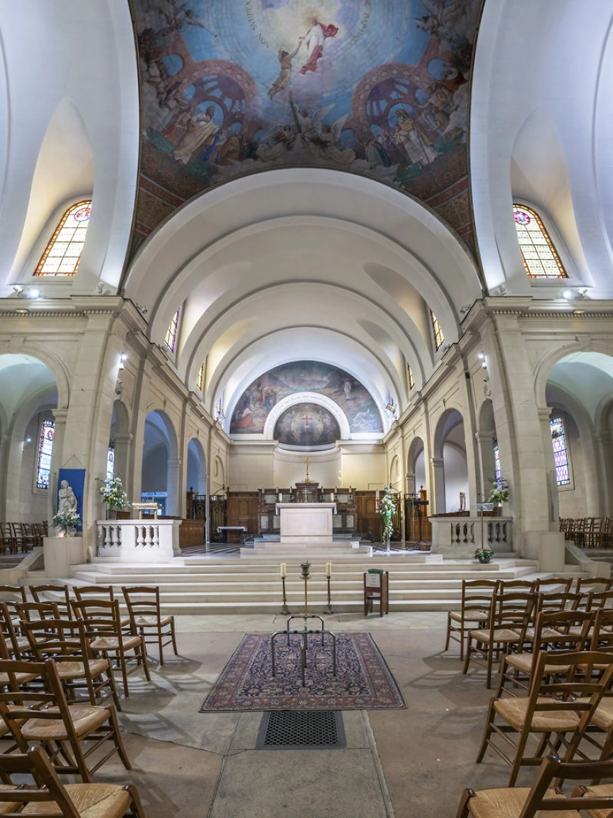 Paris - xứ sở của nhà thờ siêu lãng mạn