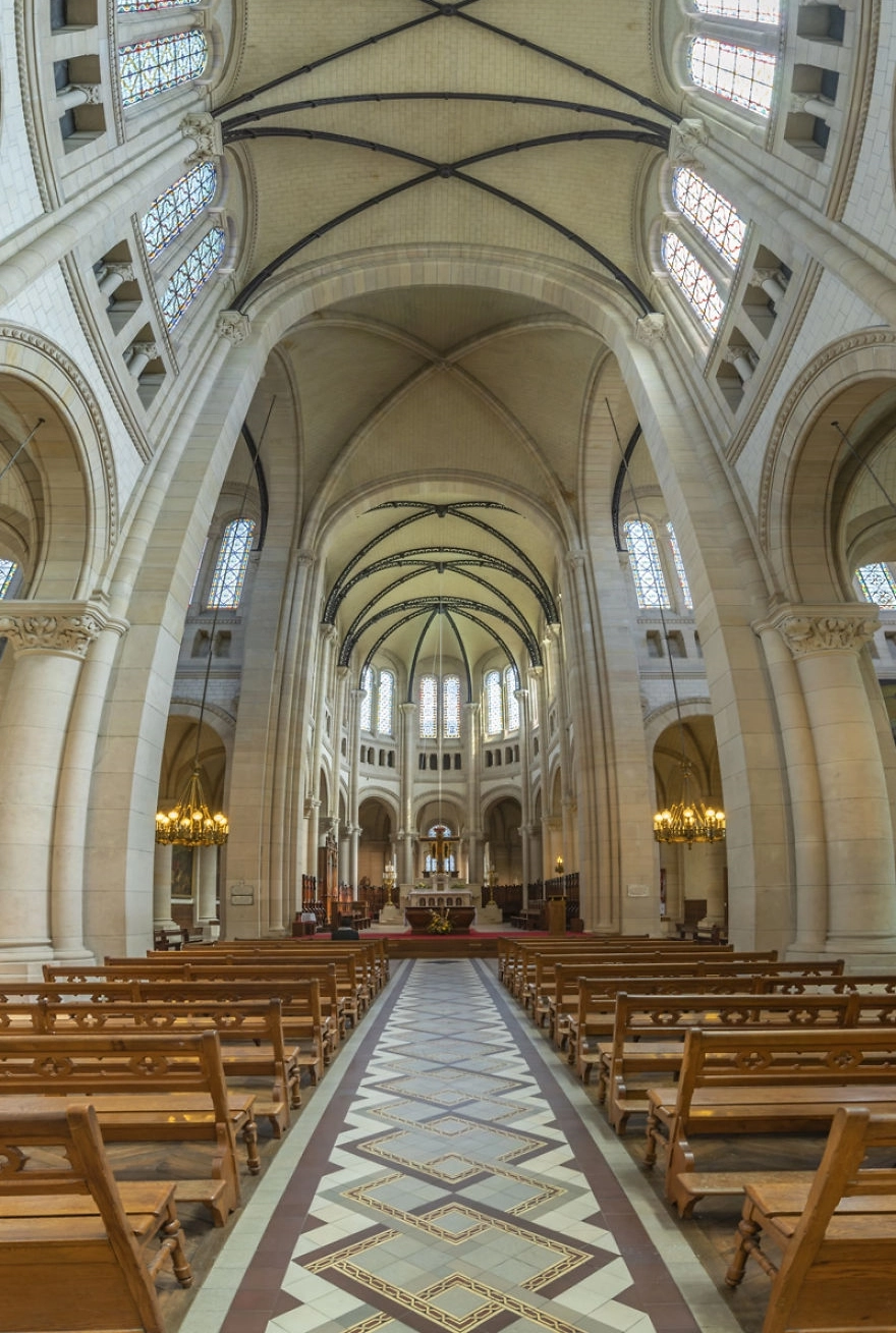 Paris - xứ sở của nhà thờ siêu lãng mạn