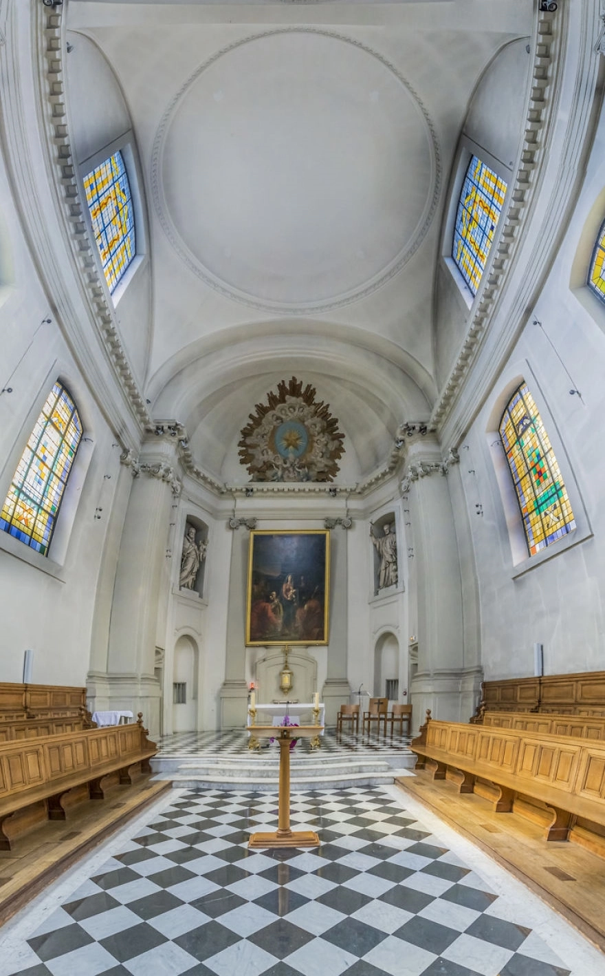 Paris - xứ sở của nhà thờ siêu lãng mạn