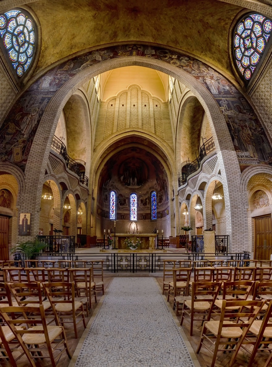 Paris - xứ sở của nhà thờ siêu lãng mạn