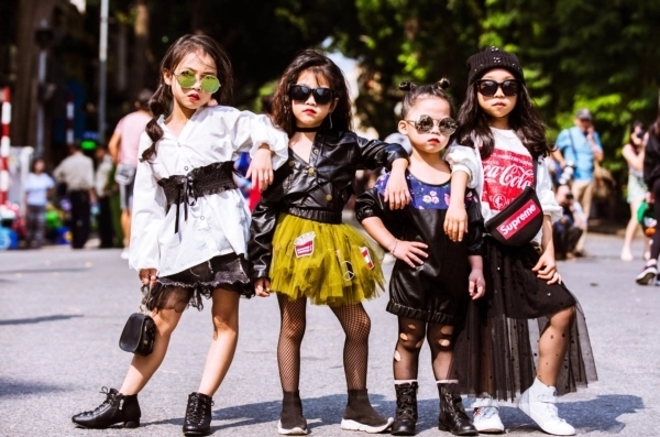 The best street style ngày đầu tiên