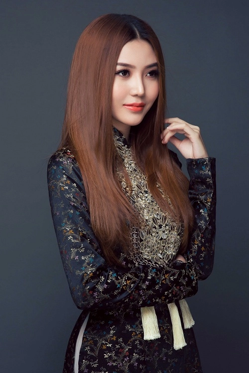 Quốc phục của chân dài dự thi miss global beauty queen 2015