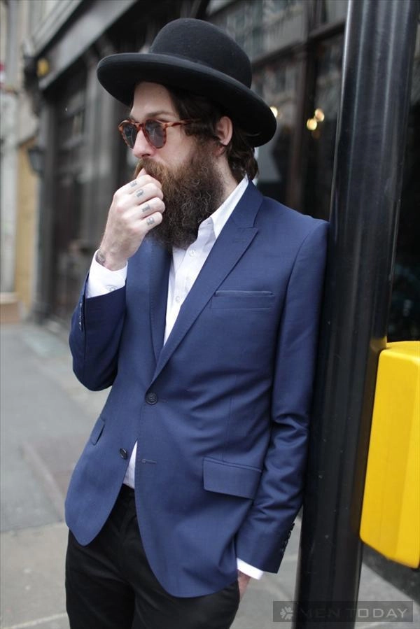 Street style quý ông bên lề tuần lễ thời trang london 