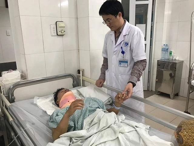 Cứu sống bệnh nhân bị trật đốt sống cổ 