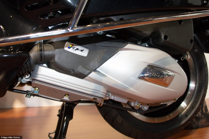 Piaggio việt nam công bố giá bán của mẫu tay ga gts