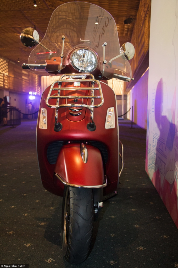 Piaggio việt nam công bố giá bán của mẫu tay ga gts