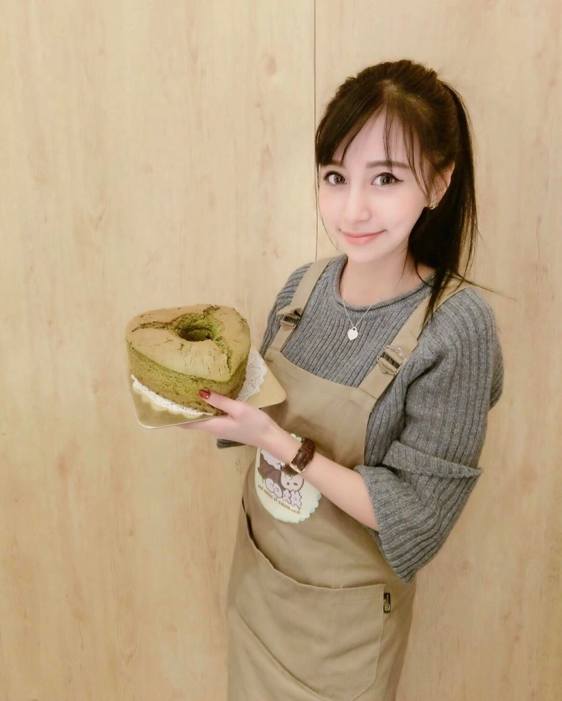 Chân dung tiếp viên hàng không nghìn năm có một