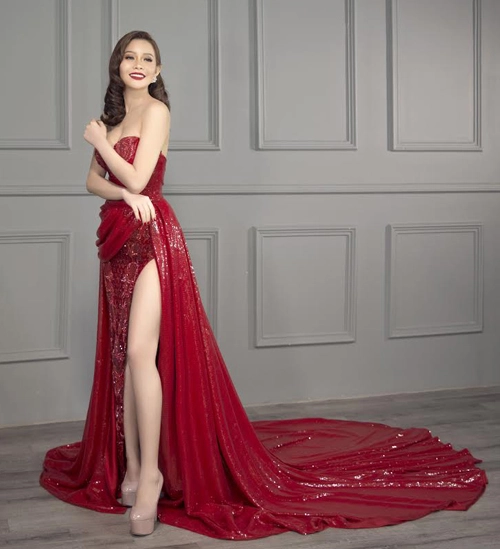Hải dương lộng lẫy với đầm dạ hội đỏ rực quyến rũ