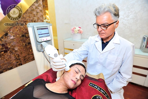 Vén màn bí quyết trẻ mãi không già