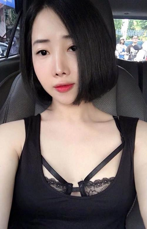 4 bà mẹ đơn thân xinh đẹp và cuốn hút nhất