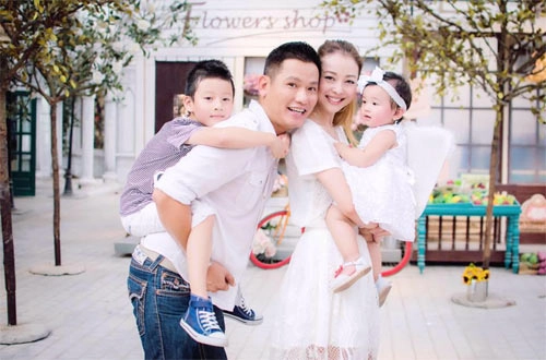 Jennifer phạm khoe bụng bầu trước ngày lâm bồn