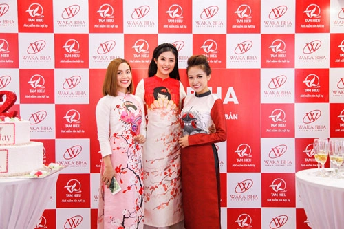 Mc thanh vân hugo gắn bó với mỹ phẩm nội địa nhật