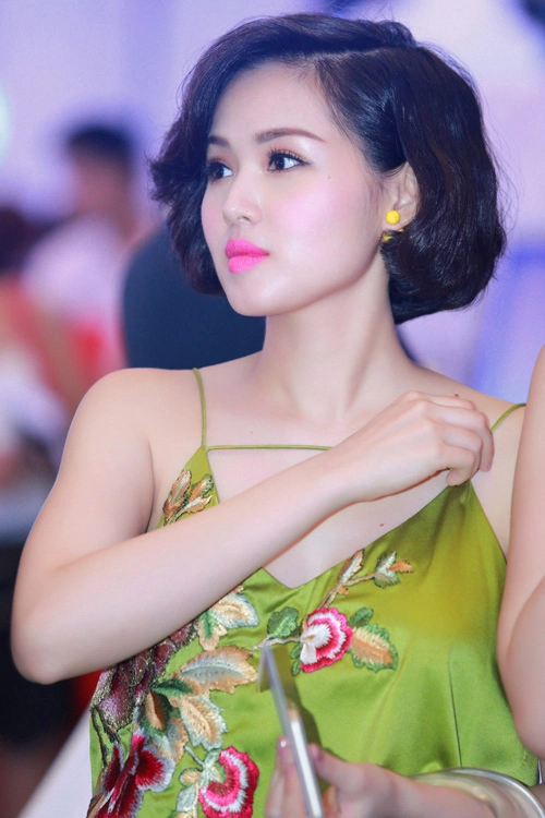 Những màn tái xuất sau sinh nở đầy xuất sắc