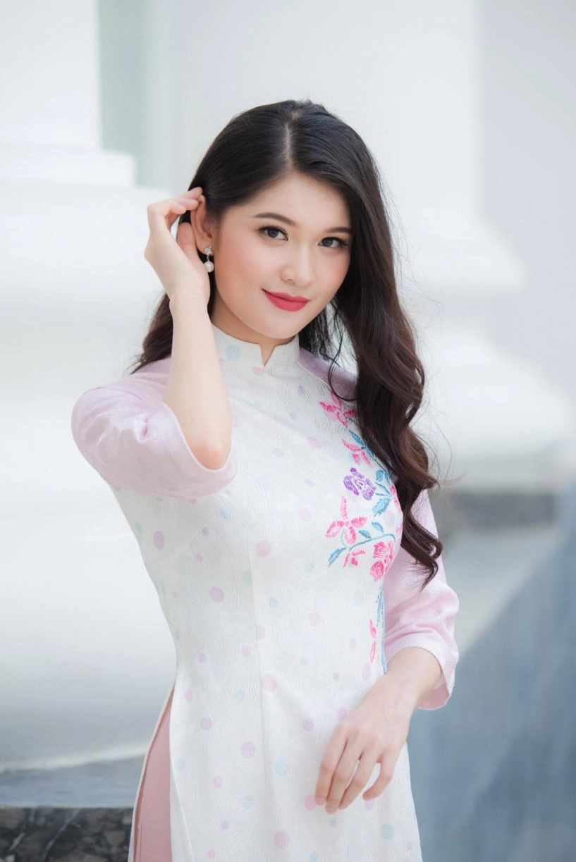 Huyền my có tên chính thức trong top 32 của miss grand slam