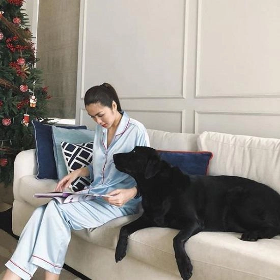 Mê mẩn vườn hồng đẹp và bí quyết chăm hồng của tăng thanh hà