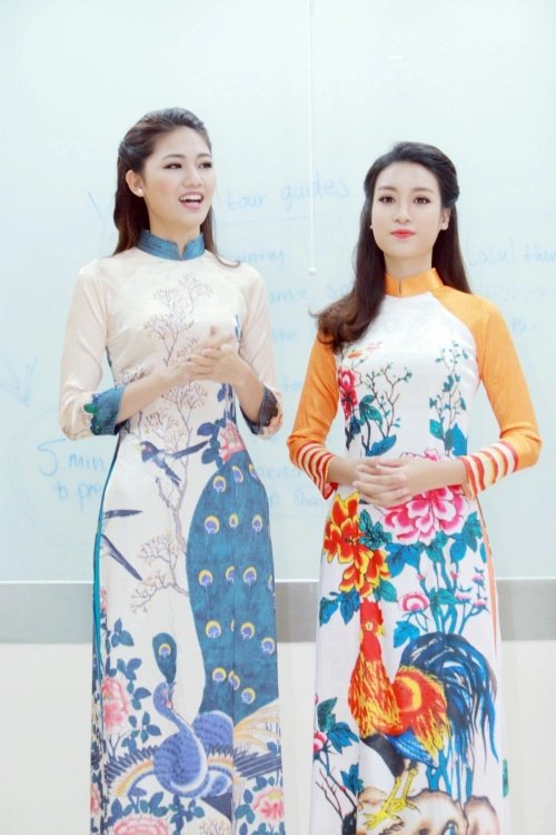 Mỹ linh đẹp như tranh vẽ với áo dài