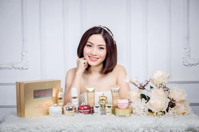 Tò mò với bộ đôi mỹ phẩm chăm sóc da hasumi - hadoza