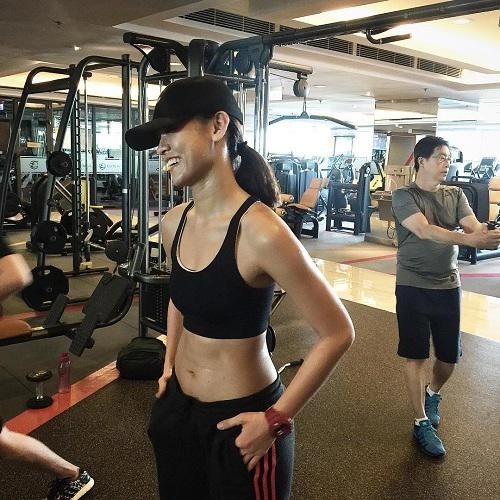 Câu chuyện làm đẹp khi tập gym của sao việt