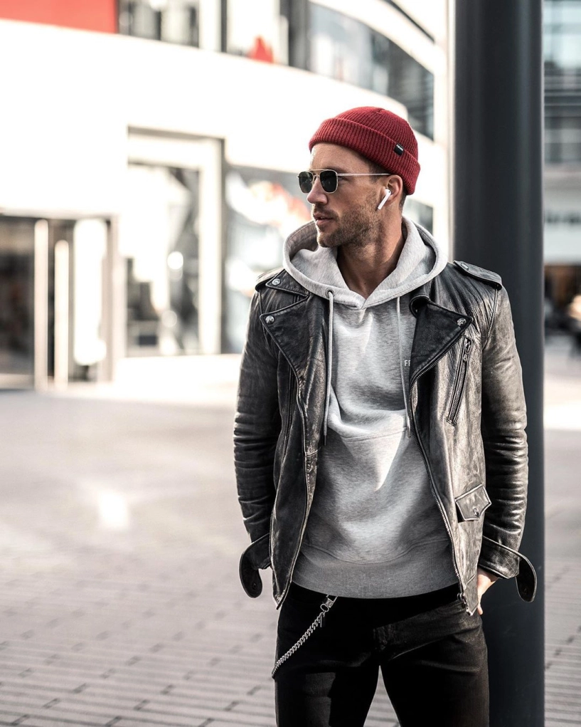 6 cách phối áo hoodie giúp chàng mê style streetwear thêm năng động cá tính