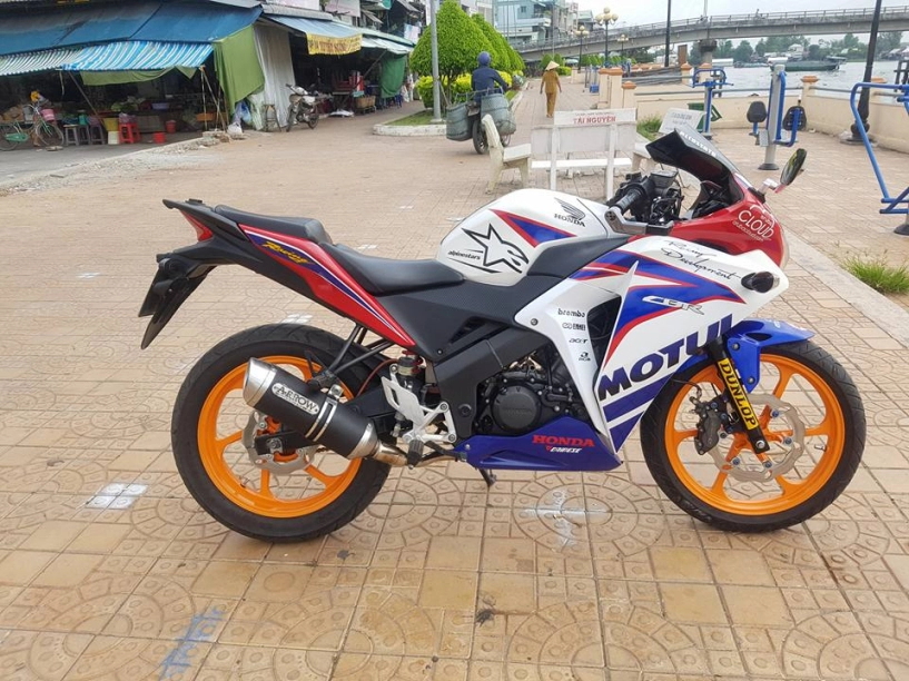 Độ đơn giản mà chất chơi từ honda cbr 150