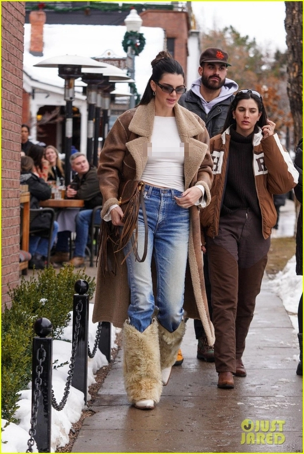 Kendall jenner khoe dáng chuẩn fashionista trên nền tuyết