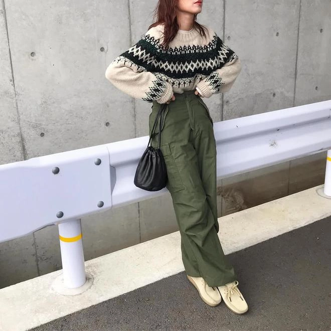 Thú vị với outfit quần túi hộp