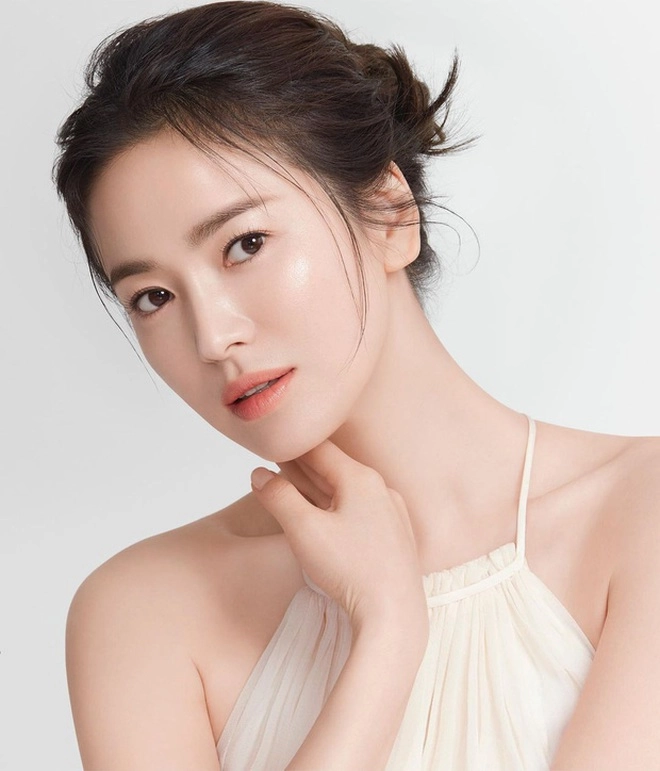 Bí quyết trẻ đẹp của nữ thần song hye kyo