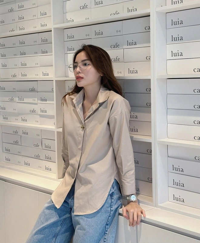 Cứ mix quần jeans theo 4 công thức này, đảm bảo bạn sẽ có outfit đẹp bất bại như loạt sao Hàn - Việt- Ảnh 10. 4 công thức mix quần jeans chuẩn chỉnh như ngôi sao thời trang