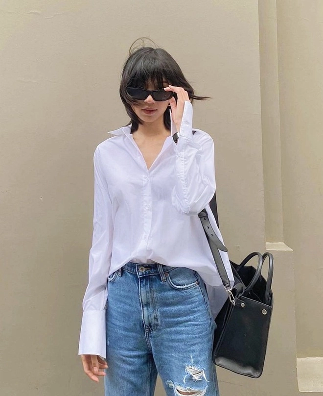 Cứ mix quần jeans theo 4 công thức này, đảm bảo bạn sẽ có outfit đẹp bất bại như loạt sao Hàn - Việt- Ảnh 11. 4 công thức mix quần jeans chuẩn chỉnh như ngôi sao thời trang