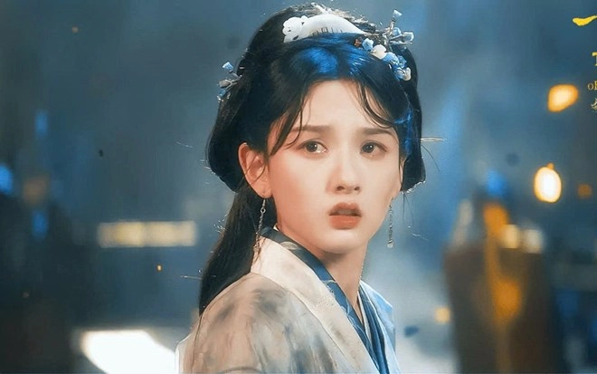 Đôi môi trái tim đẹp quá mức của nữ chính Khom Lưng gây tranh cãi, fan phải vội minh oan- Ảnh 1. Đôi môi trái tim đẹp quá mức của nữ chính khom lưng