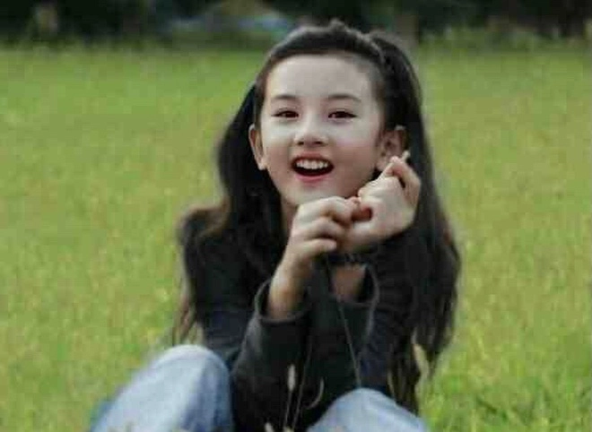 Đôi môi trái tim đẹp quá mức của nữ chính Khom Lưng gây tranh cãi, fan phải vội minh oan- Ảnh 6. Đôi môi trái tim đẹp quá mức của nữ chính khom lưng