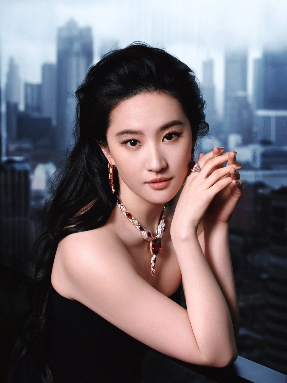 Lưu diệc phi đã ghi điểm hoàn toàn tại sự kiện công chiếu phim