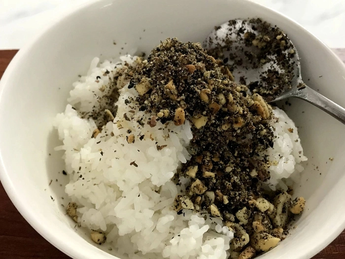 Vừng đen thần dược giúp tóc bạc hóa đen