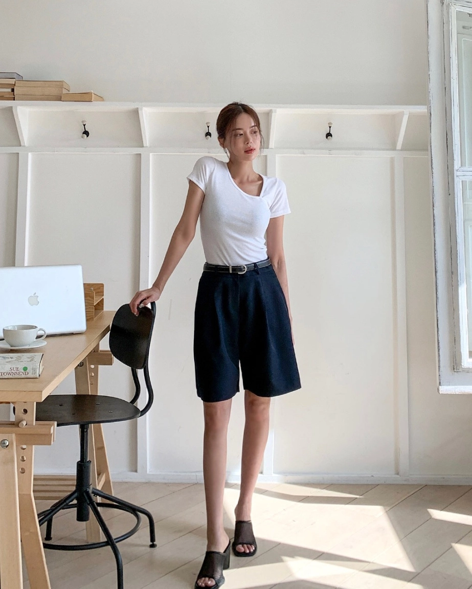 10 set đồ đen trắng đơn giản nhưng đẹp đỉnh chóp